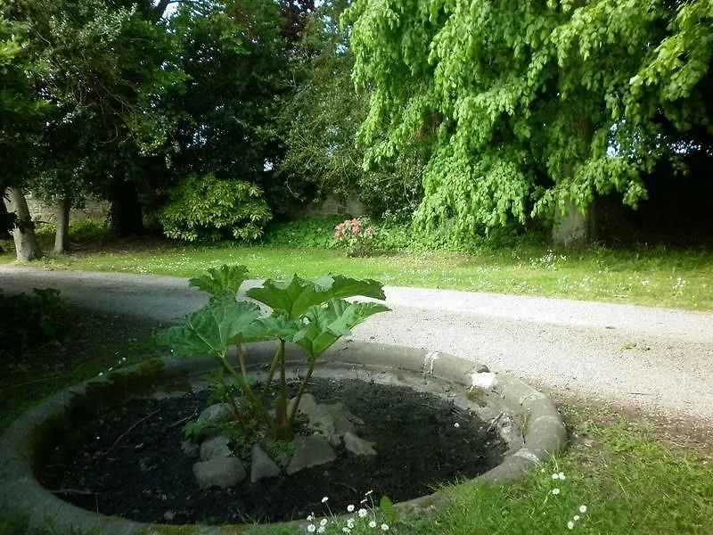 Manoir De La Baronnie Bed and Breakfast Saint-Malo 3*,